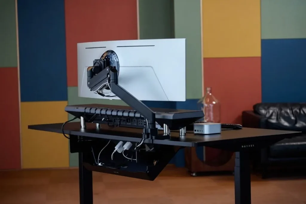 How to Build the Ultimate Modern Minimalist Workspace Setup in 2026