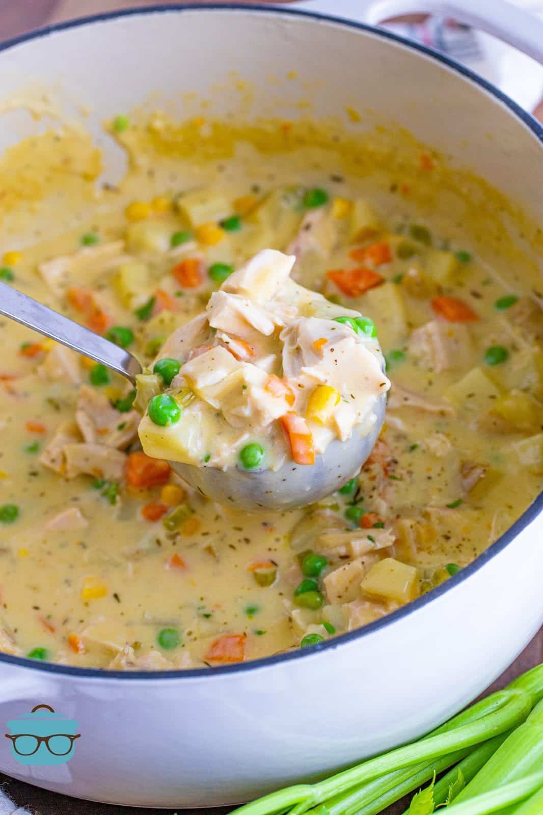 Crockpot Chicken Pot Pie Stew: A Comforting Classic Made Easy Crockpot Chicken Pot Pie Stew