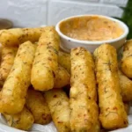 Crispy potato french fries at home image 1200x800 1772585944722 e1772586312571