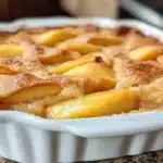 Easy Recipe For Southern Peach Cobbler : Old-Fashioned Comfort Food image 1200x800 1780012992016